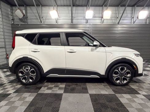 Used 2021 Kia Soul X-Line image 9