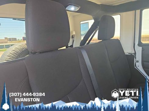 Used 2015 Jeep Wrangler Unlimited Sport w/ Power Convenience Group AWD/4WD image 12