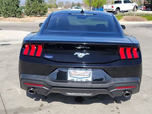 Used 2024 Ford Mustang Coupe image 10