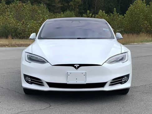 Used 2020 Tesla Model S AWD image 2