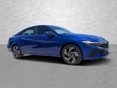 New 2024 Hyundai Elantra Limited