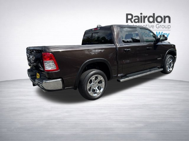 Used 2019 RAM 1500 4x4 Crew Cab image 7