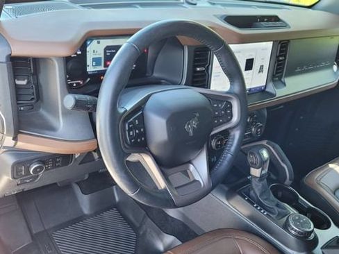 Used 2024 Ford Bronco Outer Banks AWD/4WD image 10