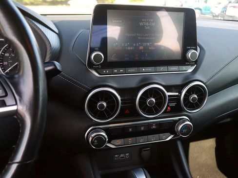 Used 2022 Nissan Sentra SV FWD image 17