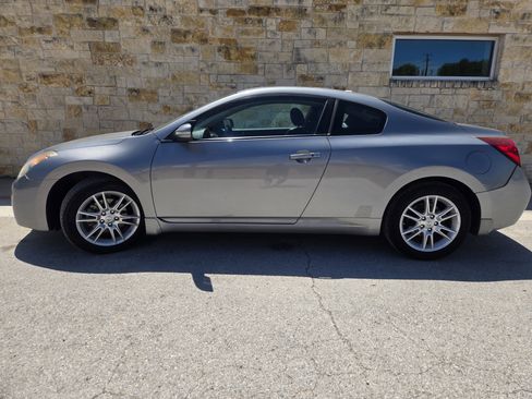 Used 2008 Nissan Altima 3.5 SE w/ Premium Pkg image 1