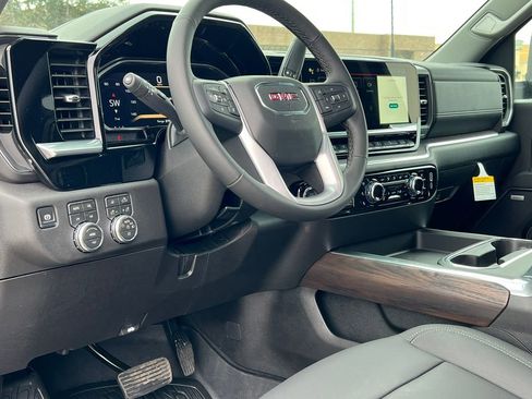 New 2026 GMC Sierra 2500 SLT w/ SLT Premium Package image 27