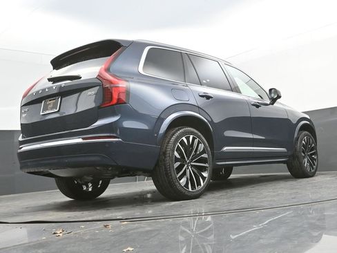 New 2026 Volvo XC90 B5 Ultra image 28