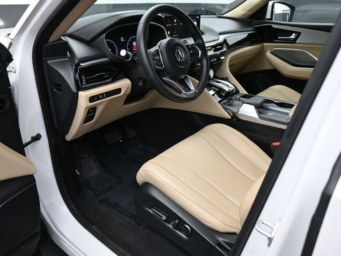 Used 2023 Acura MDX SH-AWD image 2