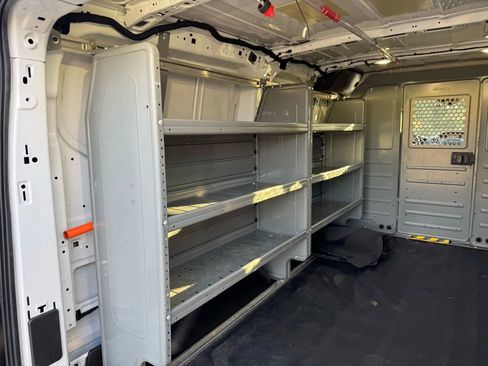 Used 2017 Ford Transit 150 130 Low Roof image 22