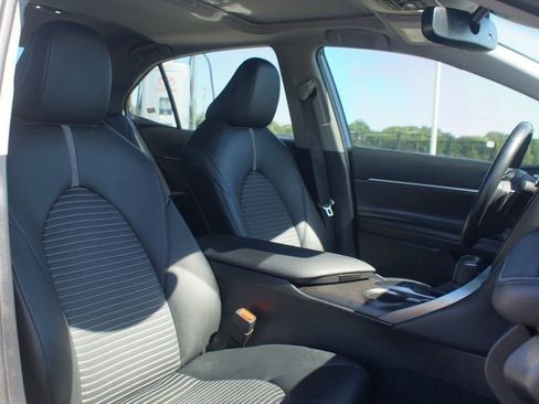 Used 2023 Toyota Camry SE w/ Audio Upgrade Package FWD image 21