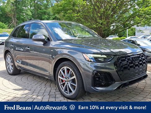 Used 2024 Audi Q5 e Premium Plus w/ Premium Plus Package AWD/4WD image 1