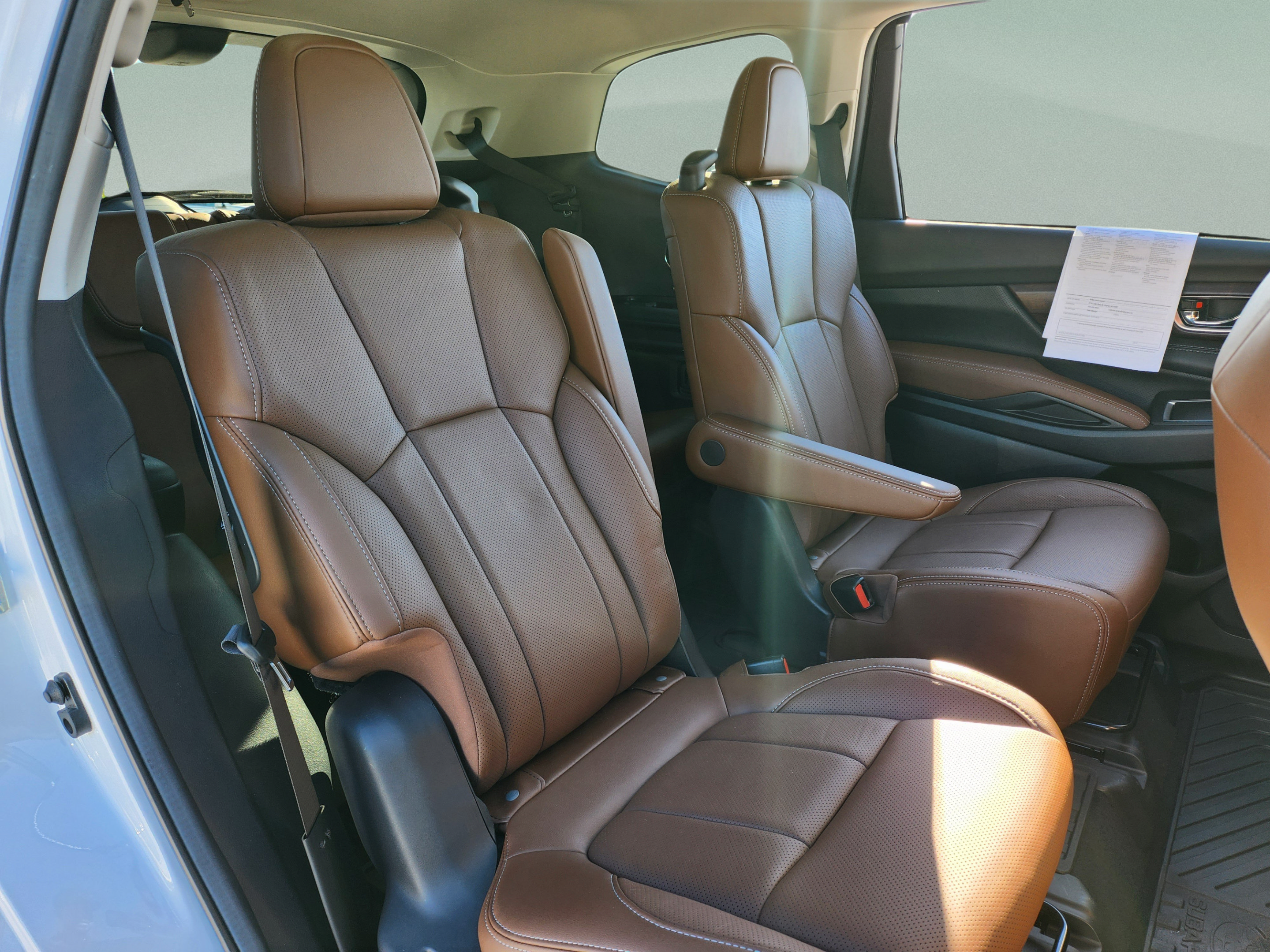 Used 2024 Subaru Ascent Touring AWD/4WD image 25