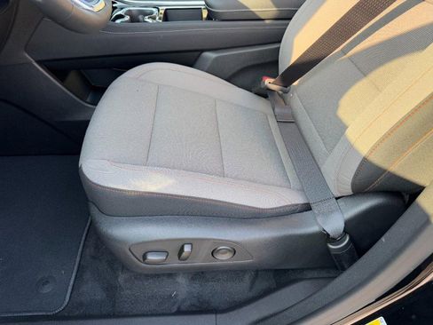 New 2026 Chevrolet Traverse LT w/ Sun and Wheel Package image 38