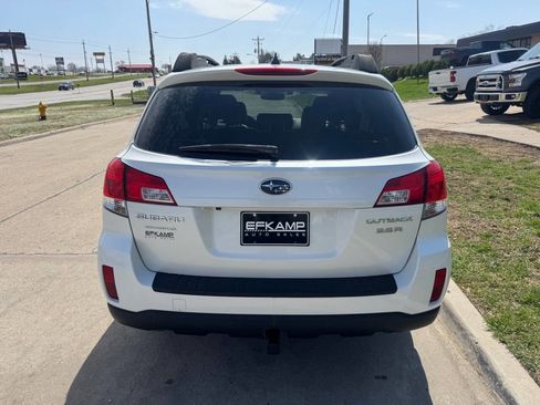 Used 2014 Subaru Outback 3.6R Limited image 5