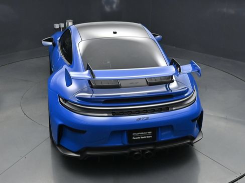Used 2026 Porsche 911 GT3 w/ Chrono Package RWD image 17