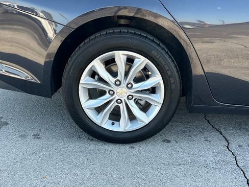 Used 2023 Chevrolet Malibu LT image 38