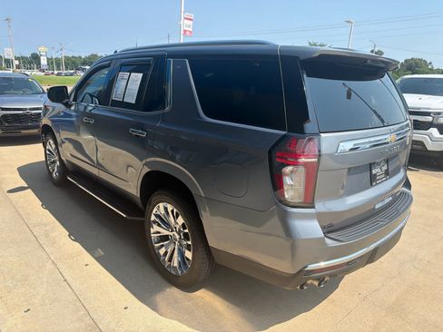 Used 2021 Chevrolet Tahoe Premier AWD/4WD image 4
