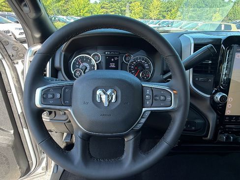 Used 2026 RAM 2500 Big Horn AWD/4WD image 26