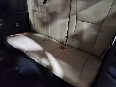Used 2022 Toyota Highlander Limited FWD image 53