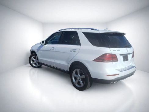 Used 2016 Mercedes-Benz GLE 350 w/ Premium Package image 4
