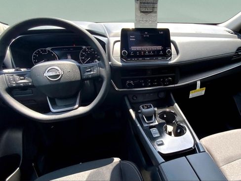 New 2026 Nissan Rogue S image 6