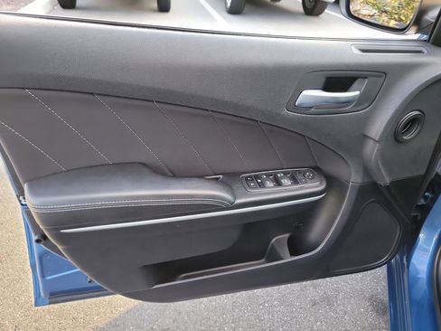 Certified 2023 Dodge Charger SXT image 12