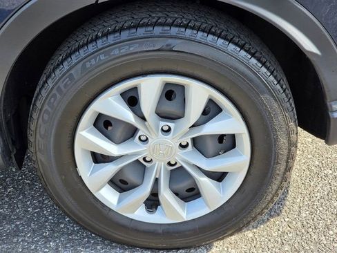 Used 2025 Honda CR-V LX image 15