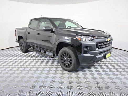 New 2026 Chevrolet Colorado W/T w/ WT Custom Package image 12