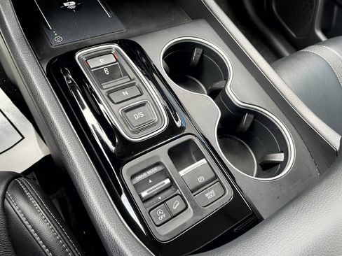 Certified 2023 Honda Pilot Touring image 22