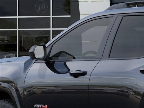 New 2026 GMC Terrain AT4 w/ Technology Package II AWD/4WD image 12