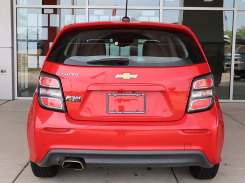 Used 2020 Chevrolet Sonic LT FWD image 7