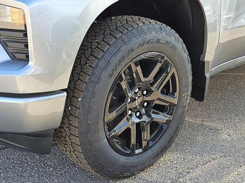 New 2026 Chevrolet Silverado 1500 Custom w/ Turbomax Blackout Package image 4