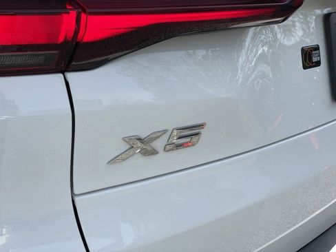 Certified 2022 BMW X5 xDrive40i image 33