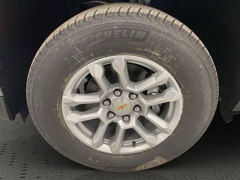 New 2026 Chevrolet Tahoe LT image 30