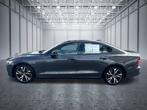 Used 2023 Volvo S60 B5 Plus AWD/4WD image 4