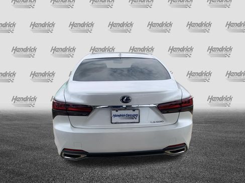 Used 2024 Lexus LS 500 RWD image 9