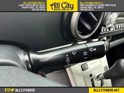 Used 2010 Scion xB image 21