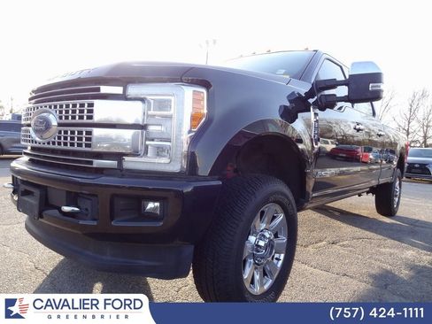 Used 2017 Ford F350 Platinum w/ Platinum Ultimate Package image 7