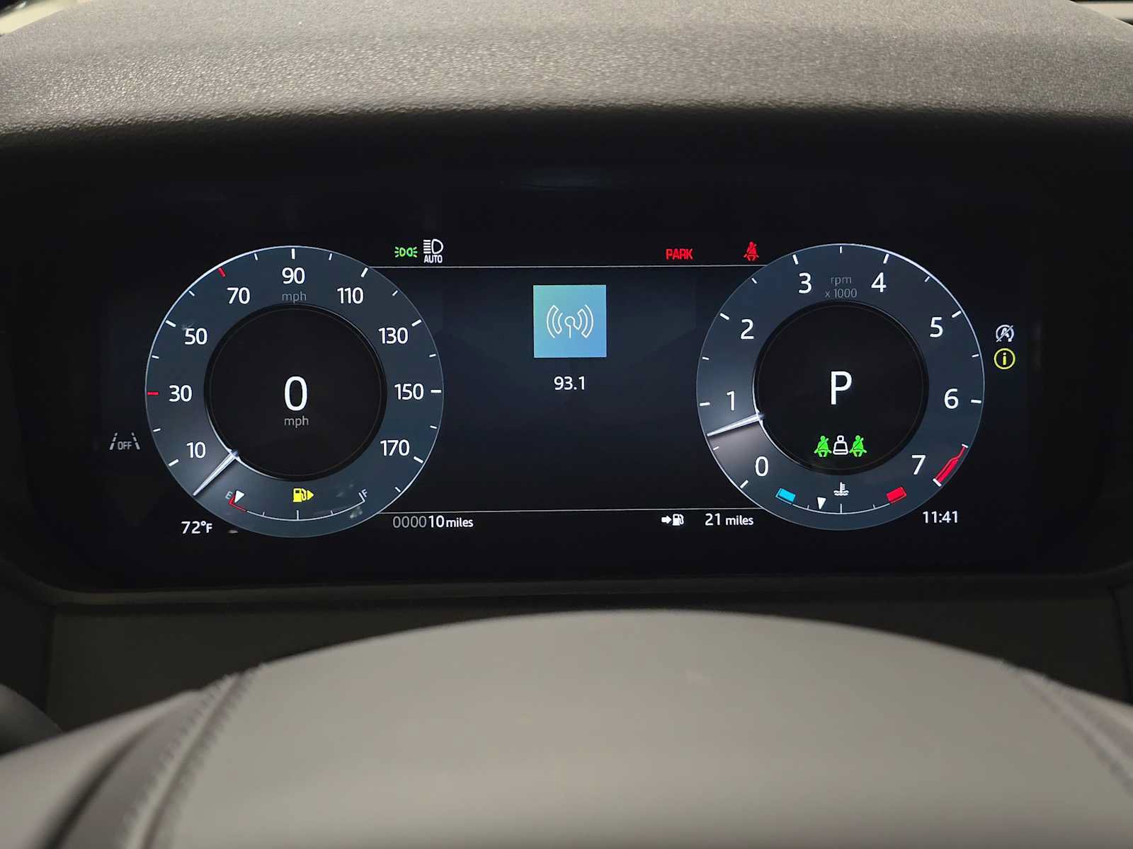 New 2026 Land Rover Range Rover Velar S AWD/4WD image 25