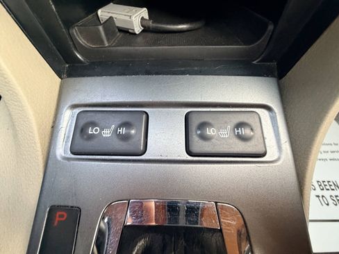 Used 2014 Acura ILX w/ Premium Package FWD image 9