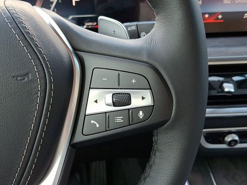 Used 2026 BMW X5 xDrive40i w/ Climate Comfort Package image 24