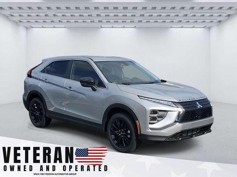 New 2025 Mitsubishi Eclipse Cross LE image 1