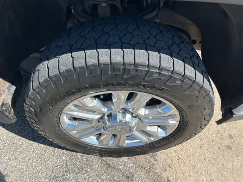 Used 2022 GMC Sierra 2500 Denali AWD/4WD image 22