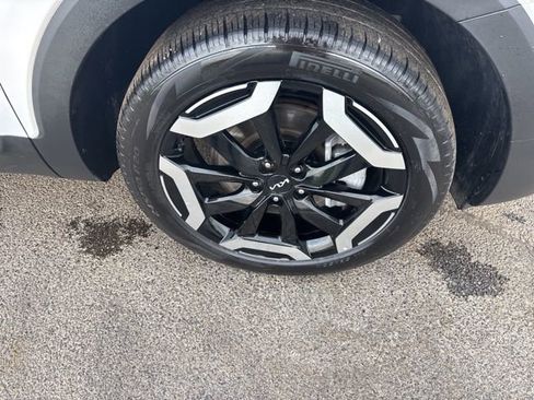 Used 2025 Kia Telluride S image 45