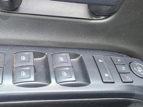 Used 2017 GMC Sierra 3500 SLT image 18