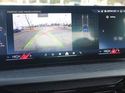 New 2026 BMW 330i xDrive Sedan w/ Premium Package image 17