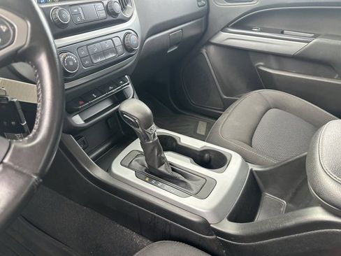 Certified 2022 Chevrolet Colorado LT image 12