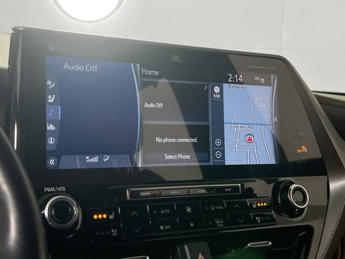 Used 2021 Toyota Highlander Platinum image 15