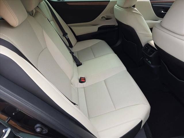 Used 2025 Lexus ES 350 w/ Premium Package FWD image 20