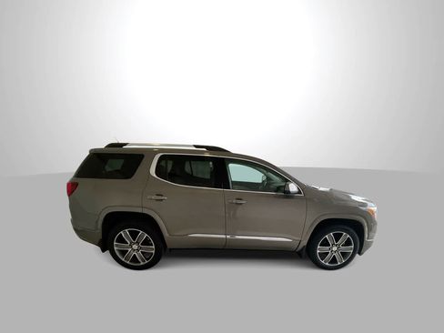 Used 2019 GMC Acadia Denali w/ GMC Pro Grade Package AWD/4WD image 9